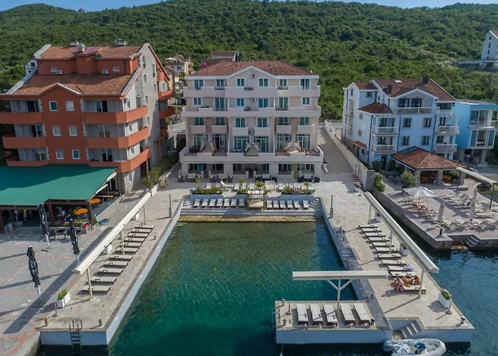 Apartments Adeona