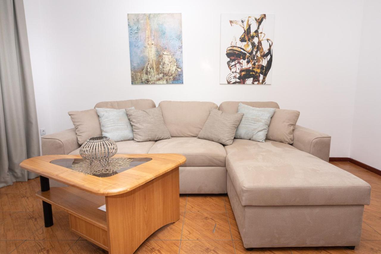 Adeona Apartment