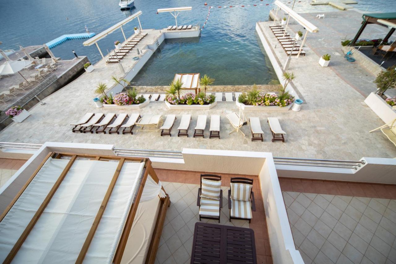 Adeona * Tivat